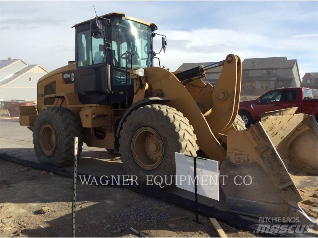 CAT 938M Incarcator pe pneuri