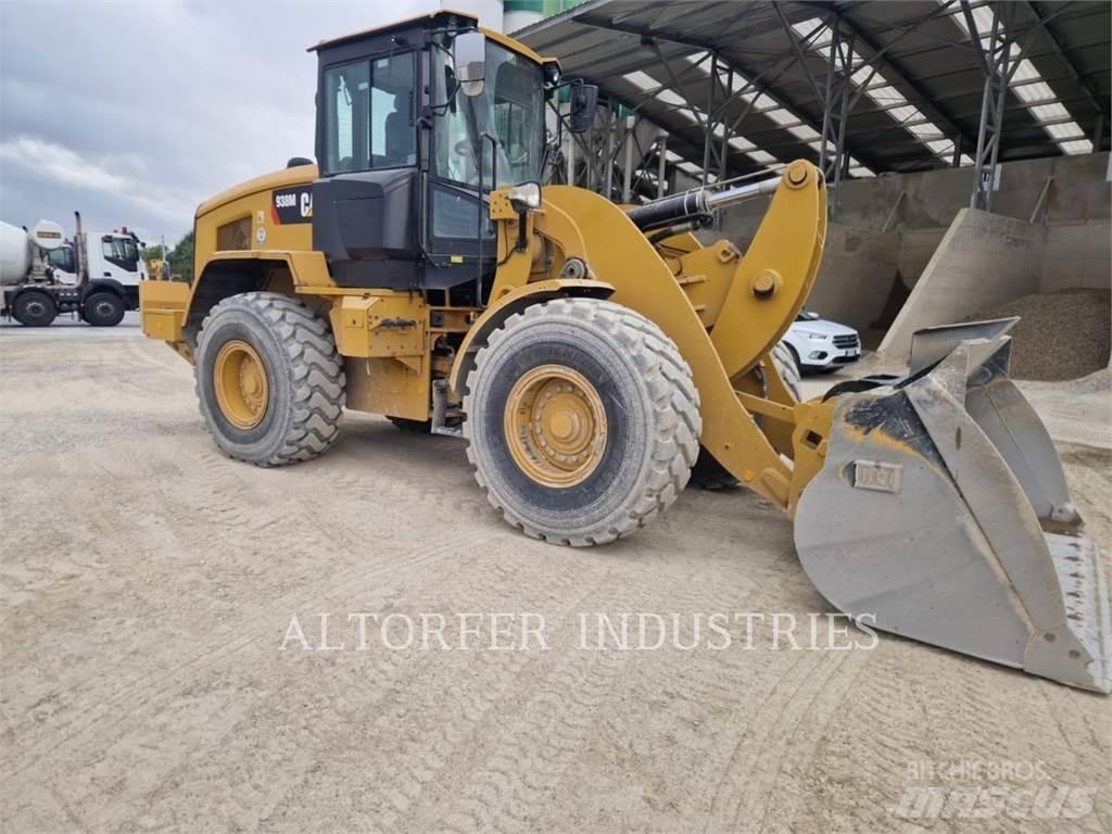 CAT 938M Incarcator pe pneuri