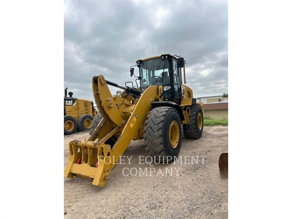 CAT 938M Incarcator pe pneuri