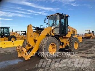 CAT 938M Incarcator pe pneuri