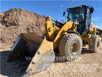 CAT 938M Incarcator pe pneuri