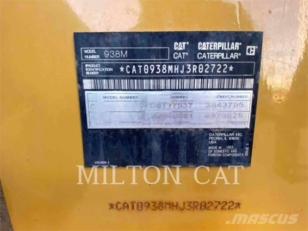 CAT 938M Incarcator pe pneuri
