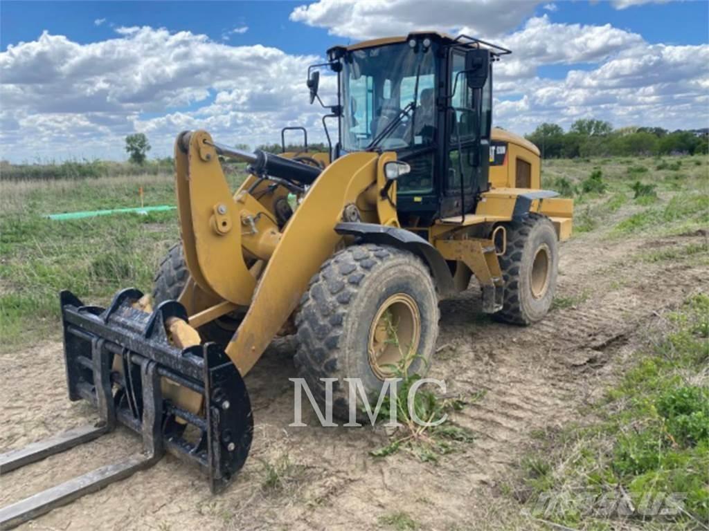 CAT 938M Incarcator pe pneuri