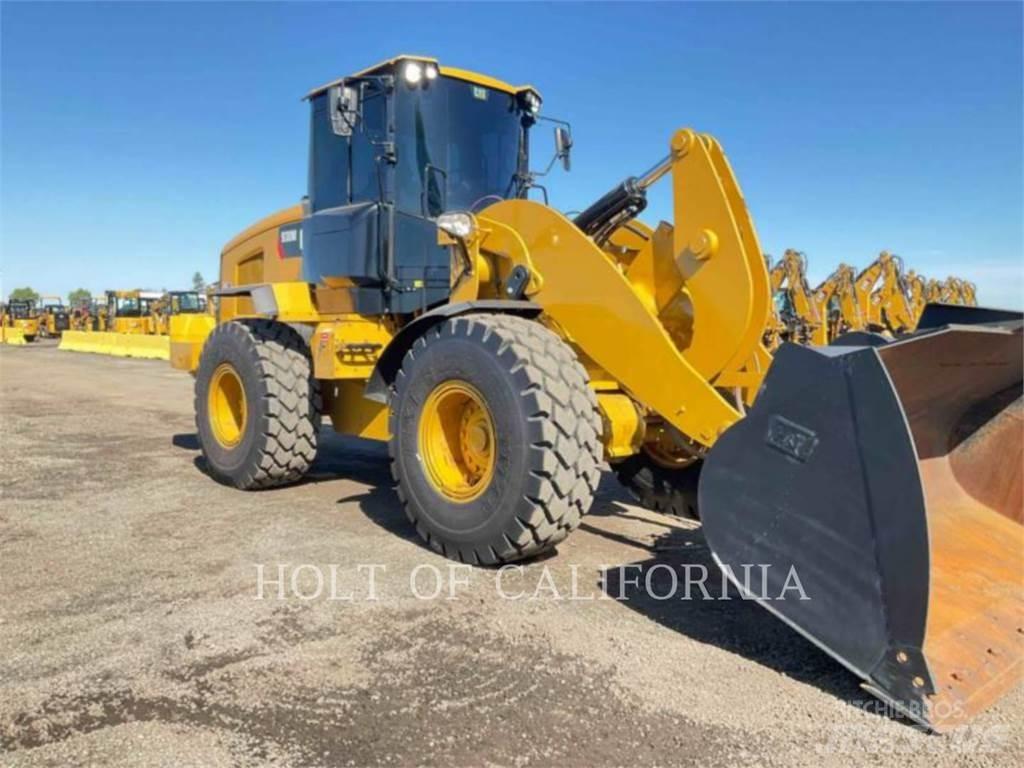 CAT 938M Incarcator pe pneuri