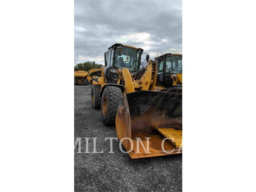CAT 938M Incarcator pe pneuri