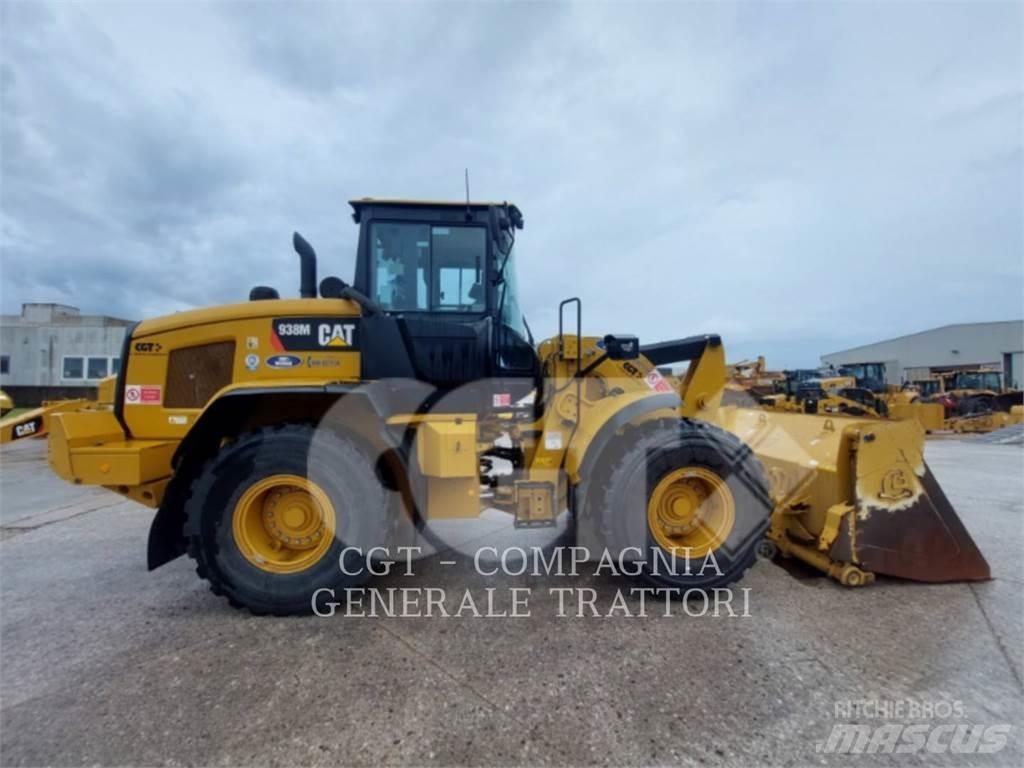 CAT 938M Incarcator pe pneuri