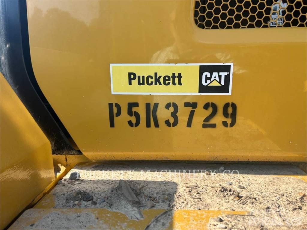CAT 938M Incarcator pe pneuri