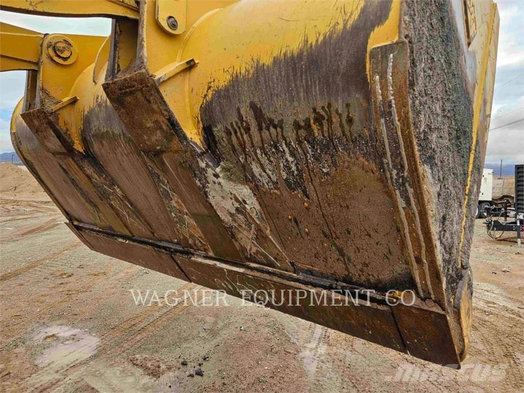 CAT 938M Incarcator pe pneuri