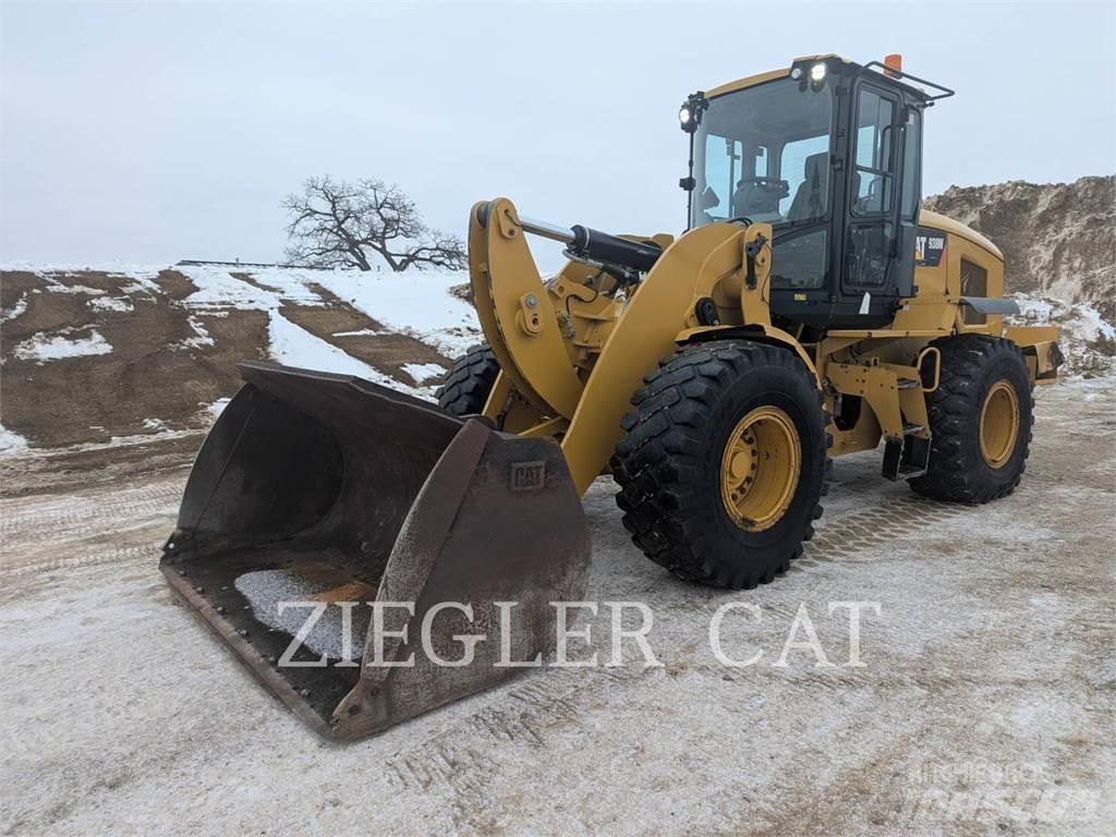 CAT 938M Incarcator pe pneuri