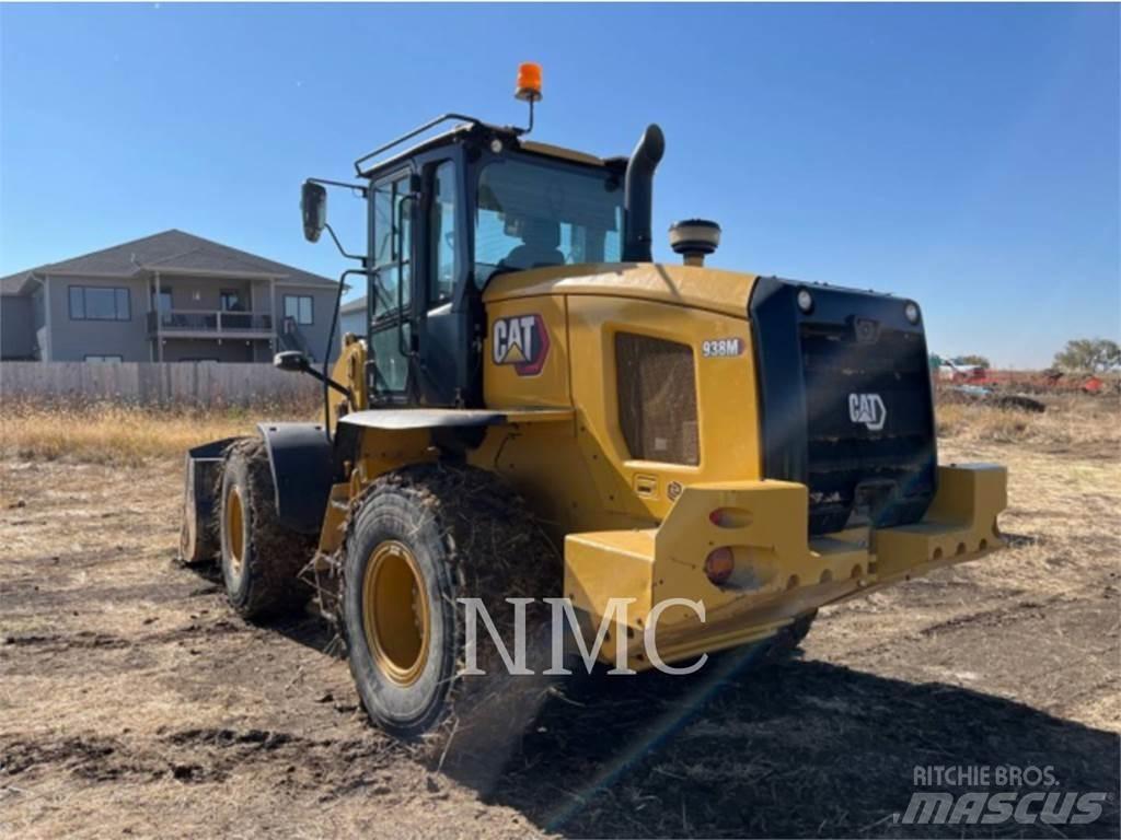 CAT 938M Incarcator pe pneuri