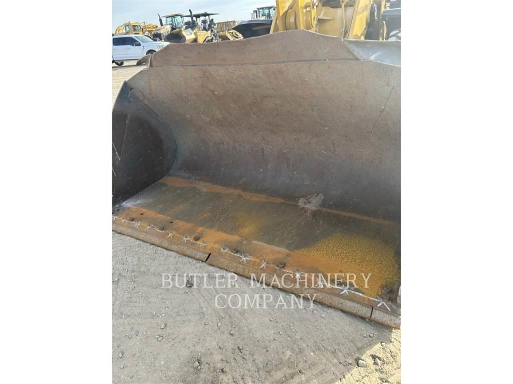 CAT 938M Incarcator pe pneuri