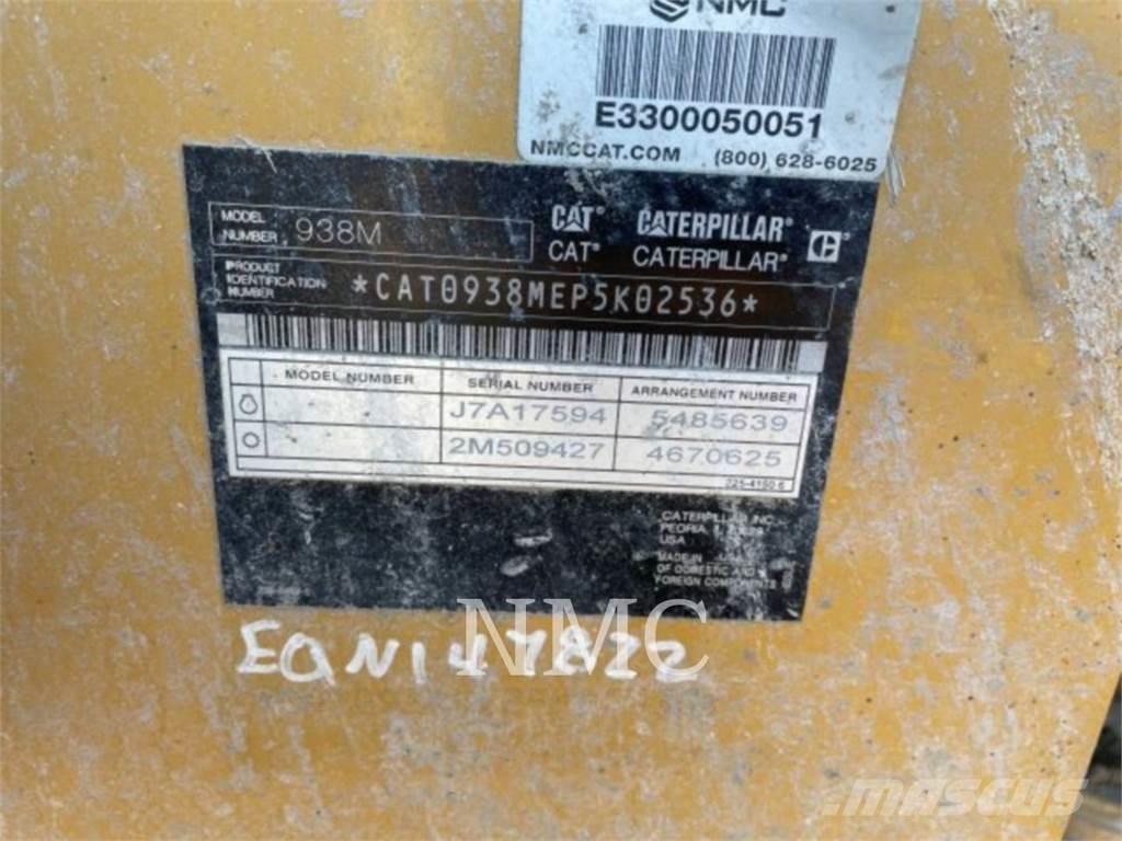CAT 938M Incarcator pe pneuri