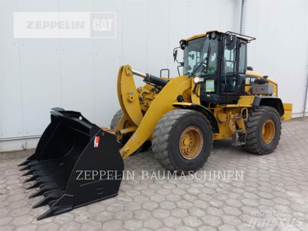 CAT 938M Incarcator pe pneuri