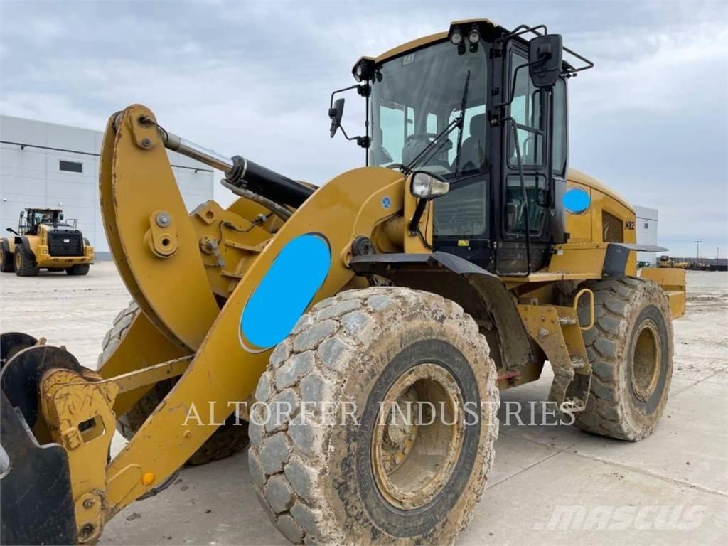 CAT 938M Incarcator pe pneuri