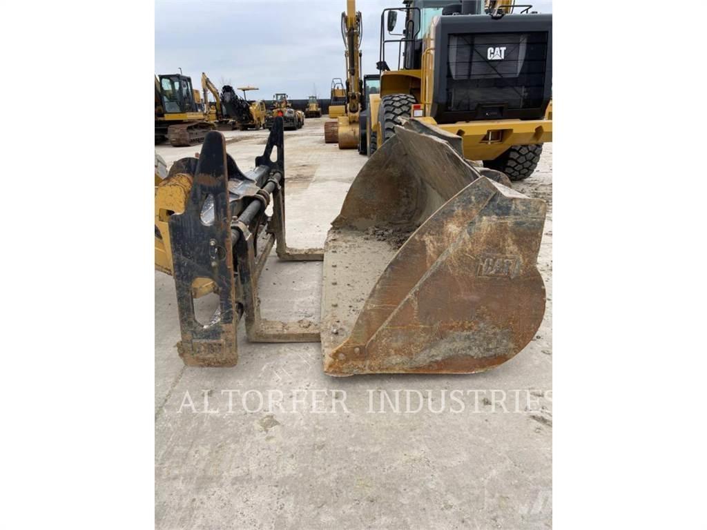 CAT 938M Incarcator pe pneuri