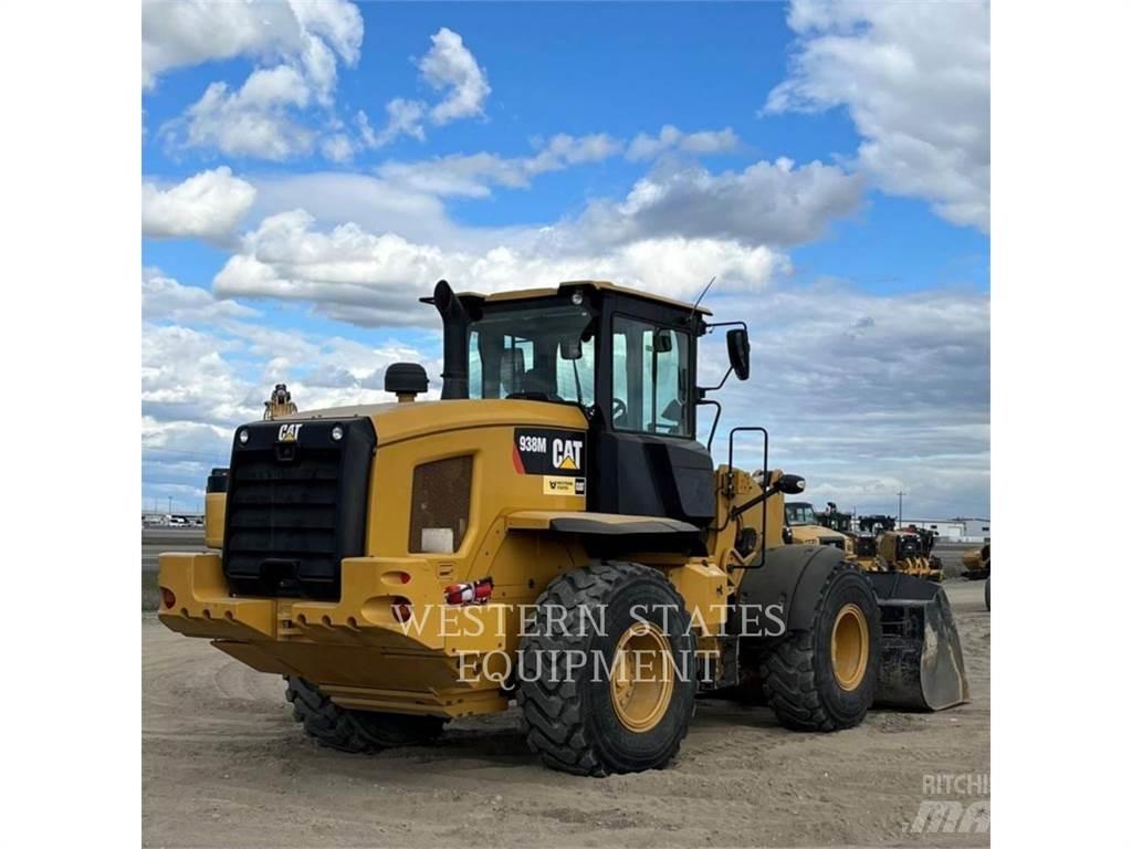 CAT 938M Incarcator pe pneuri