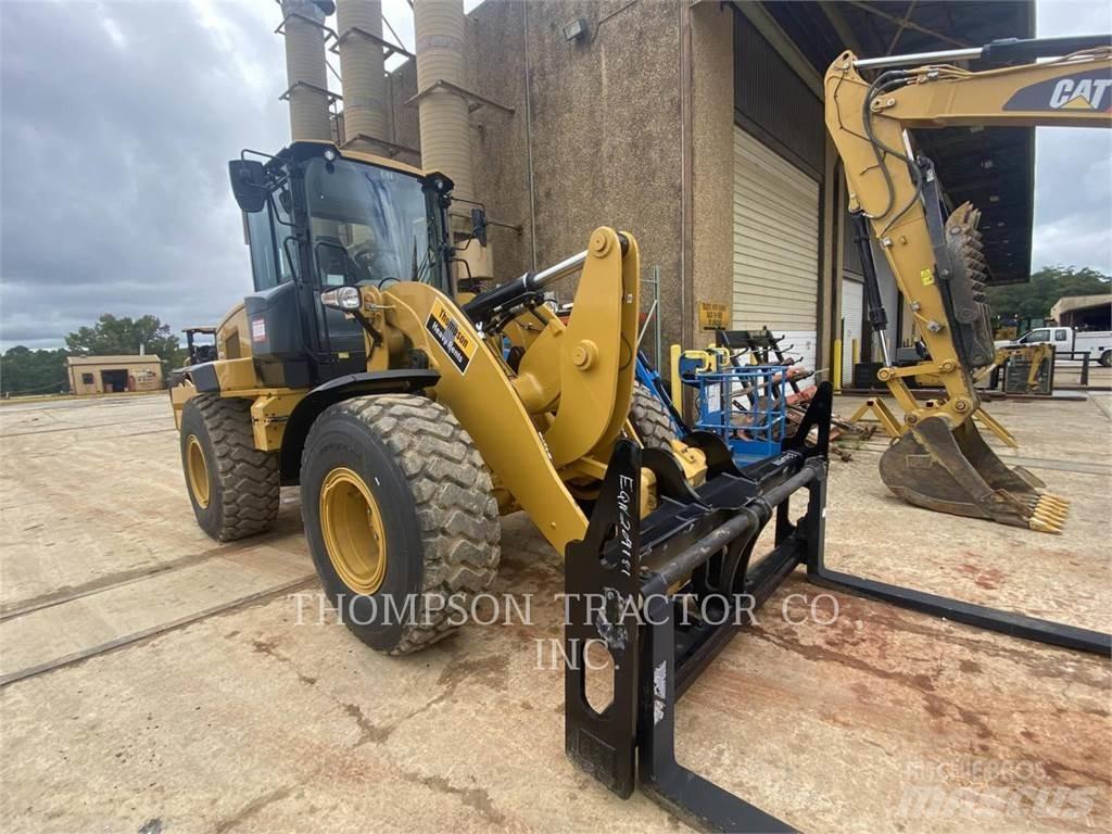 CAT 938M Incarcator pe pneuri