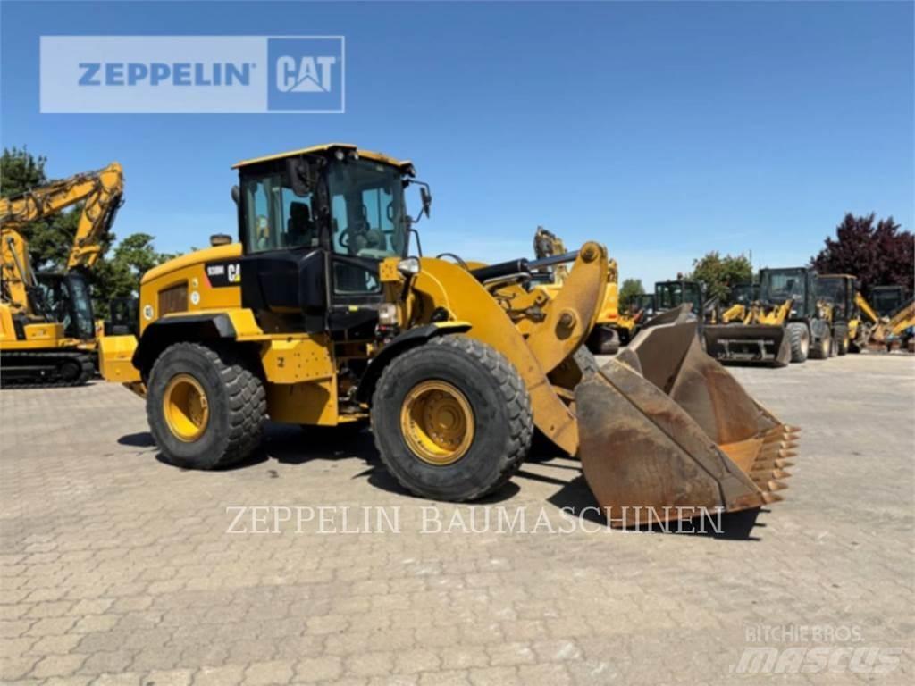 CAT 938M Incarcator pe pneuri