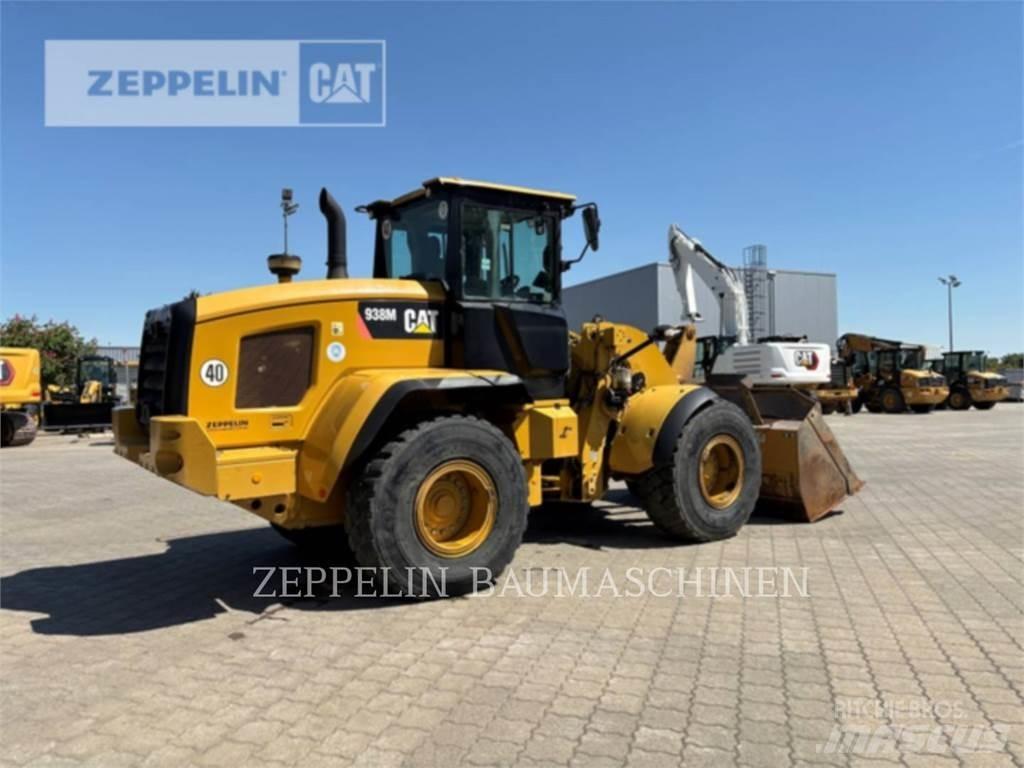 CAT 938M Incarcator pe pneuri