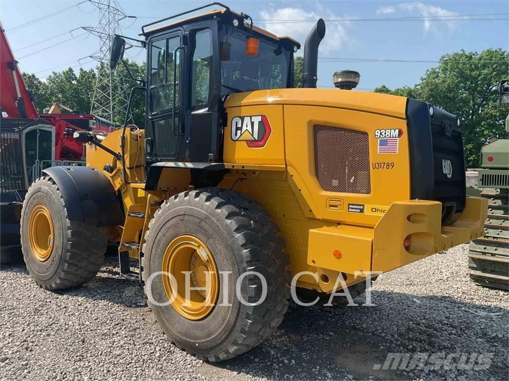 CAT 938M Incarcator pe pneuri