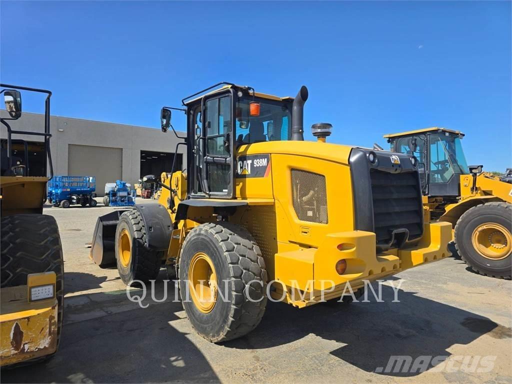 CAT 938M Incarcator pe pneuri
