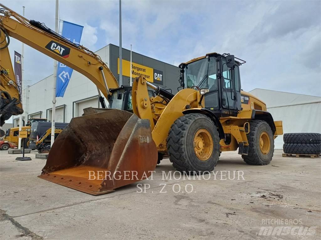 CAT 938M Incarcator pe pneuri
