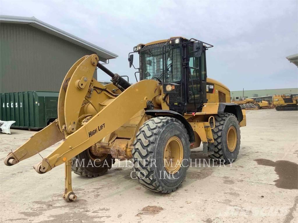 CAT 938M Incarcator pe pneuri