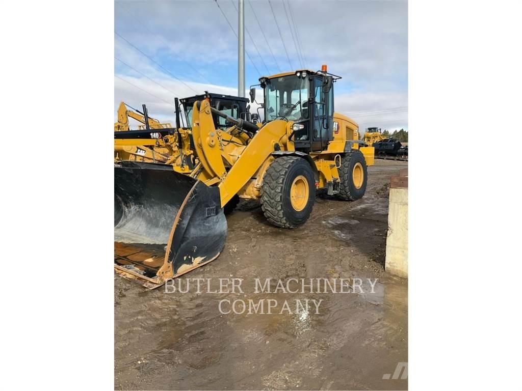 CAT 938M Incarcator pe pneuri