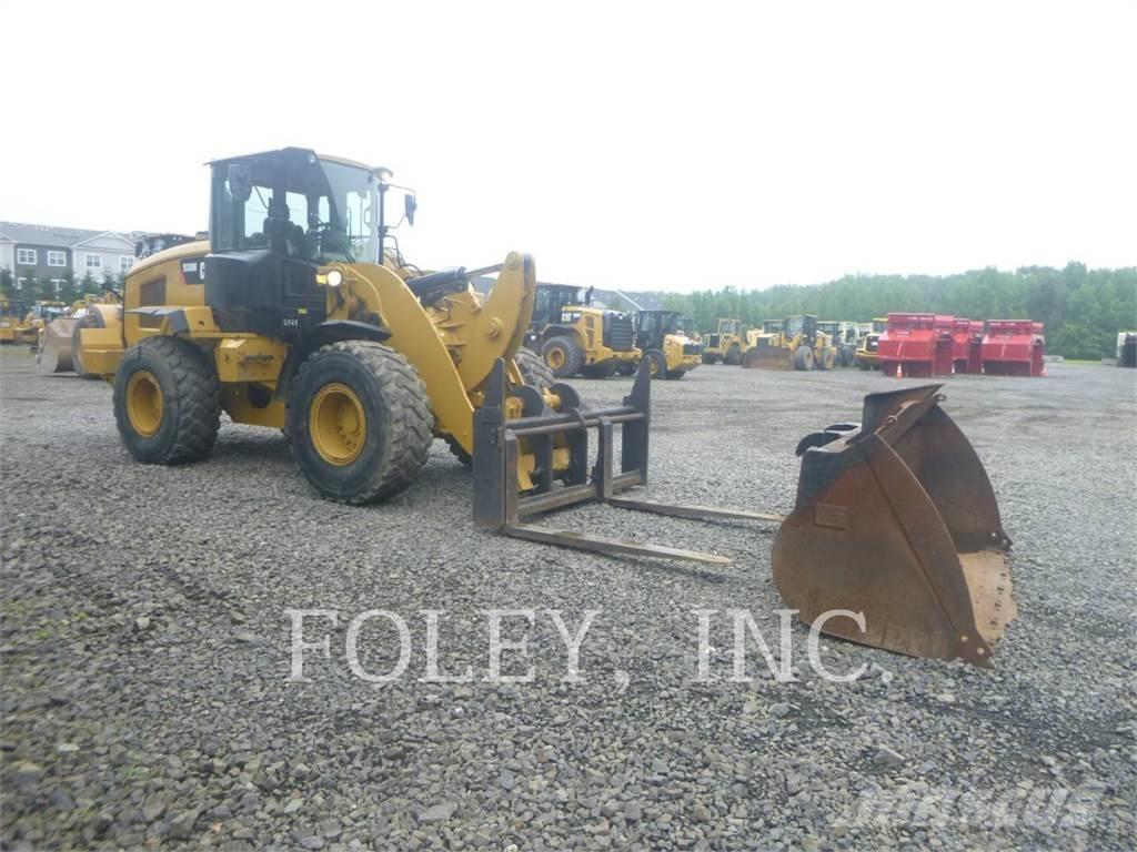 CAT 938M Incarcator pe pneuri