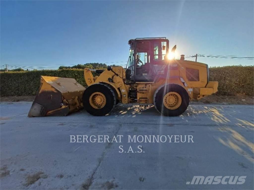 CAT 938M Incarcator pe pneuri