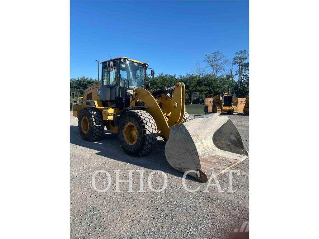 CAT 938M Incarcator pe pneuri