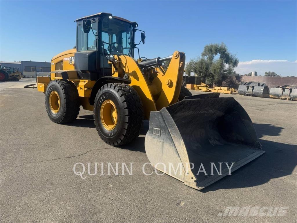 CAT 938M Incarcator pe pneuri