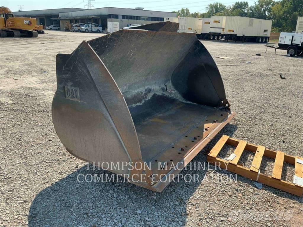 CAT 938M Incarcator pe pneuri