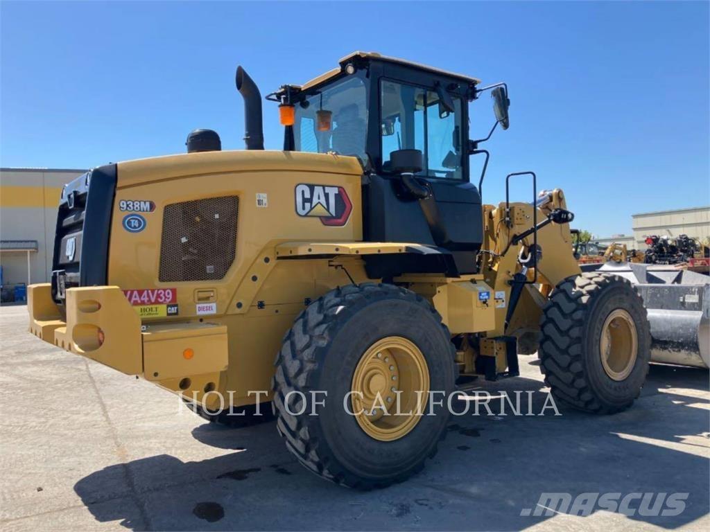 CAT 938M Incarcator pe pneuri