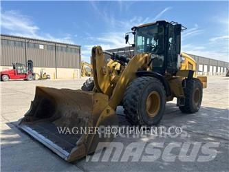 CAT 938M Incarcator pe pneuri
