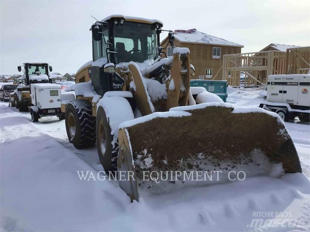 CAT 938M Incarcator pe pneuri