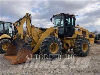 CAT 938M Incarcator pe pneuri