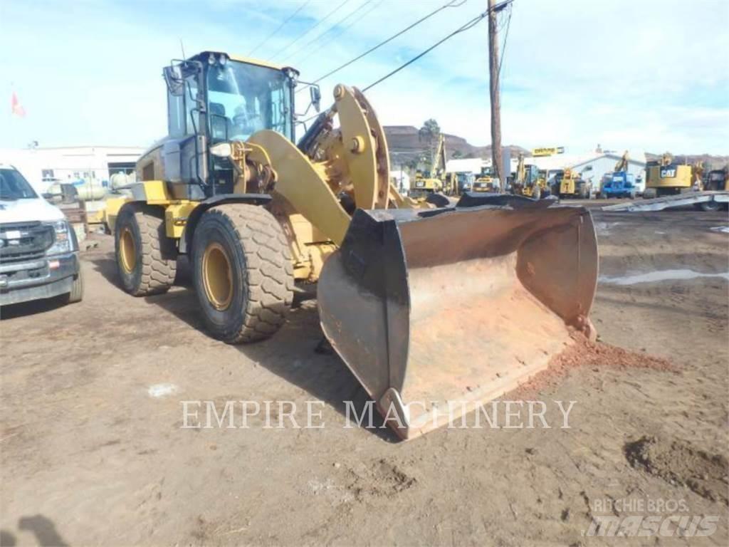 CAT 938M FC Incarcator pe pneuri