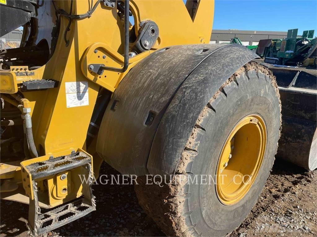 CAT 938M FC Incarcator pe pneuri
