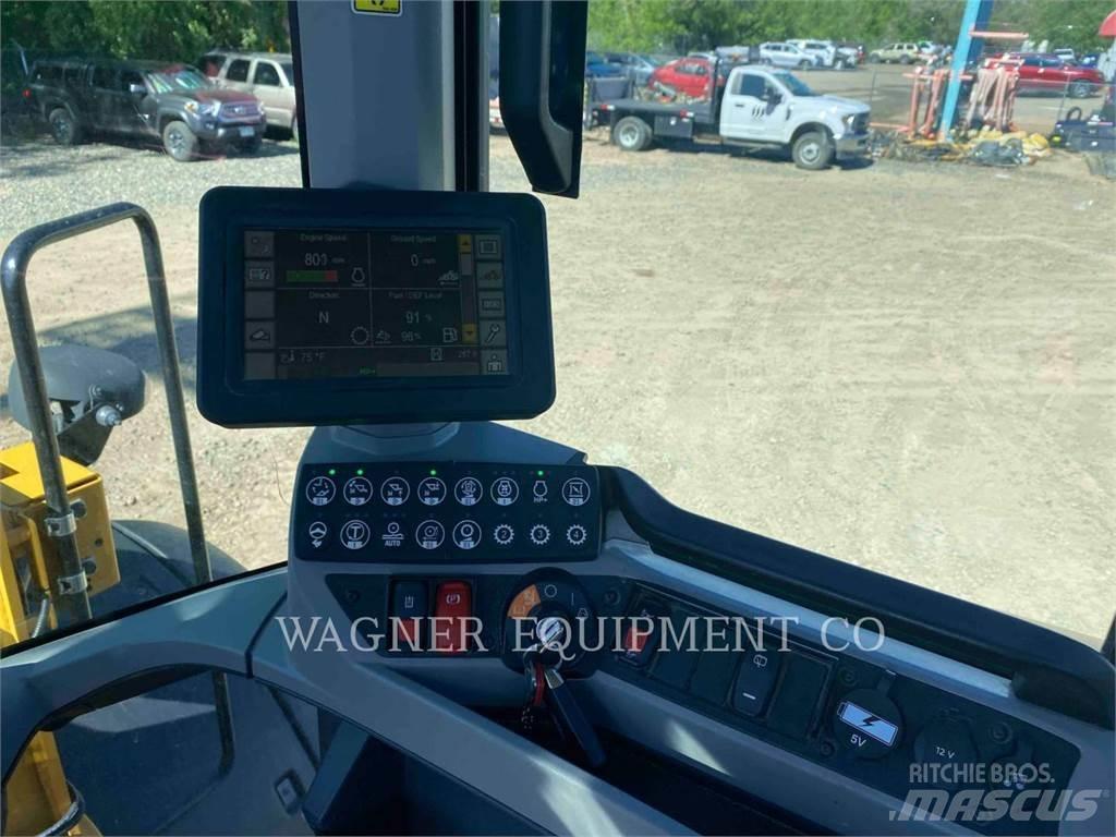 CAT 938M FC Incarcator pe pneuri