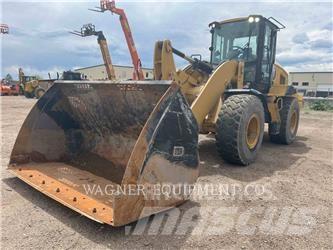 CAT 938M HL Incarcator pe pneuri