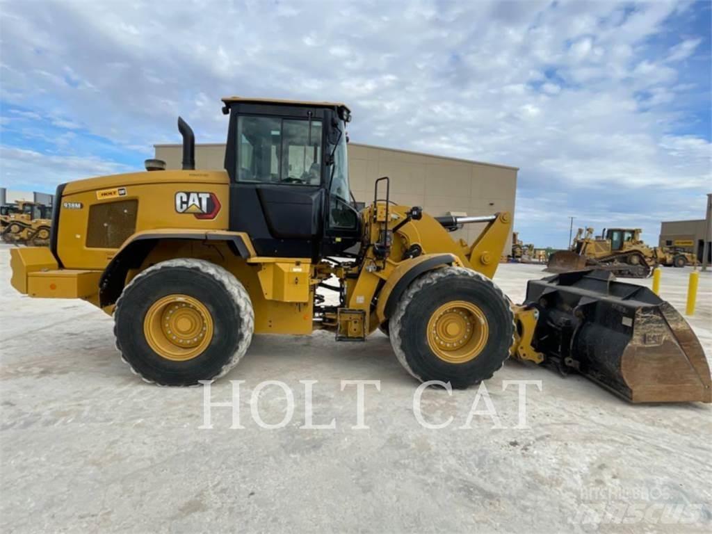 CAT 938M ISO Incarcator pe pneuri