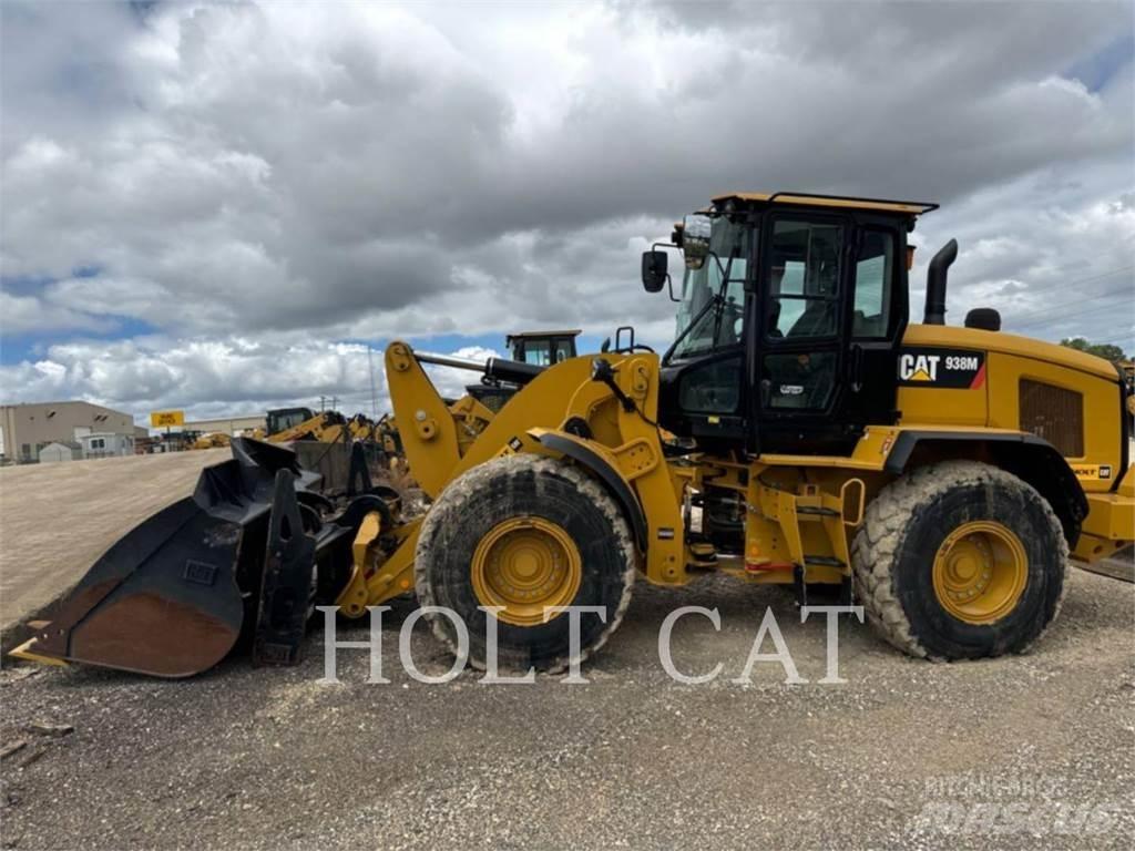 CAT 938M QC Incarcator pe pneuri