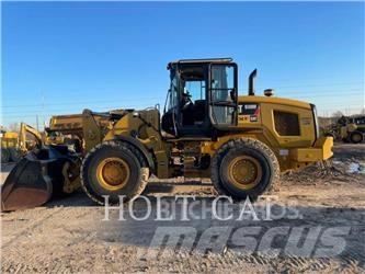 CAT 938M QC Incarcator pe pneuri