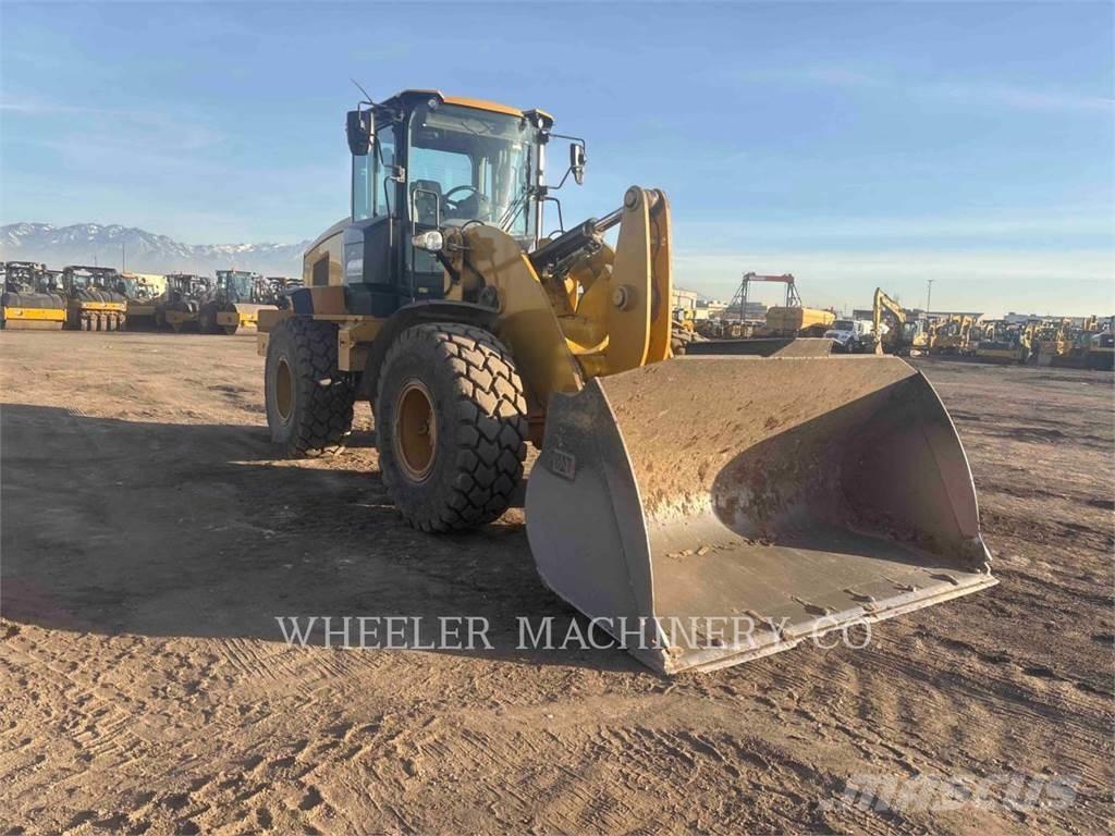 CAT 938M QC Incarcator pe pneuri