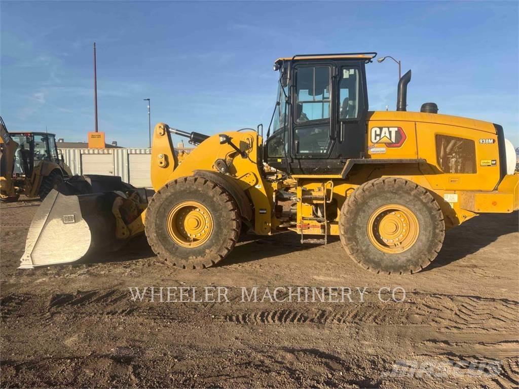 CAT 938M QC Incarcator pe pneuri