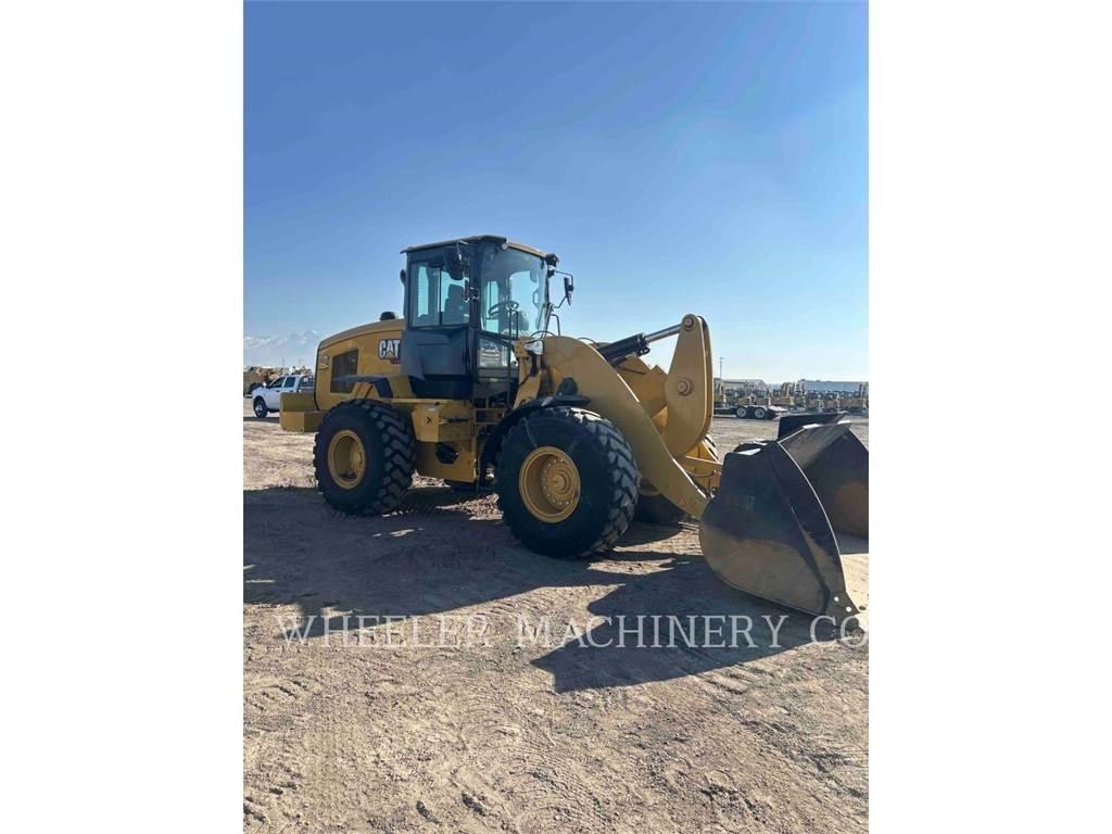 CAT 938M QC Incarcator pe pneuri