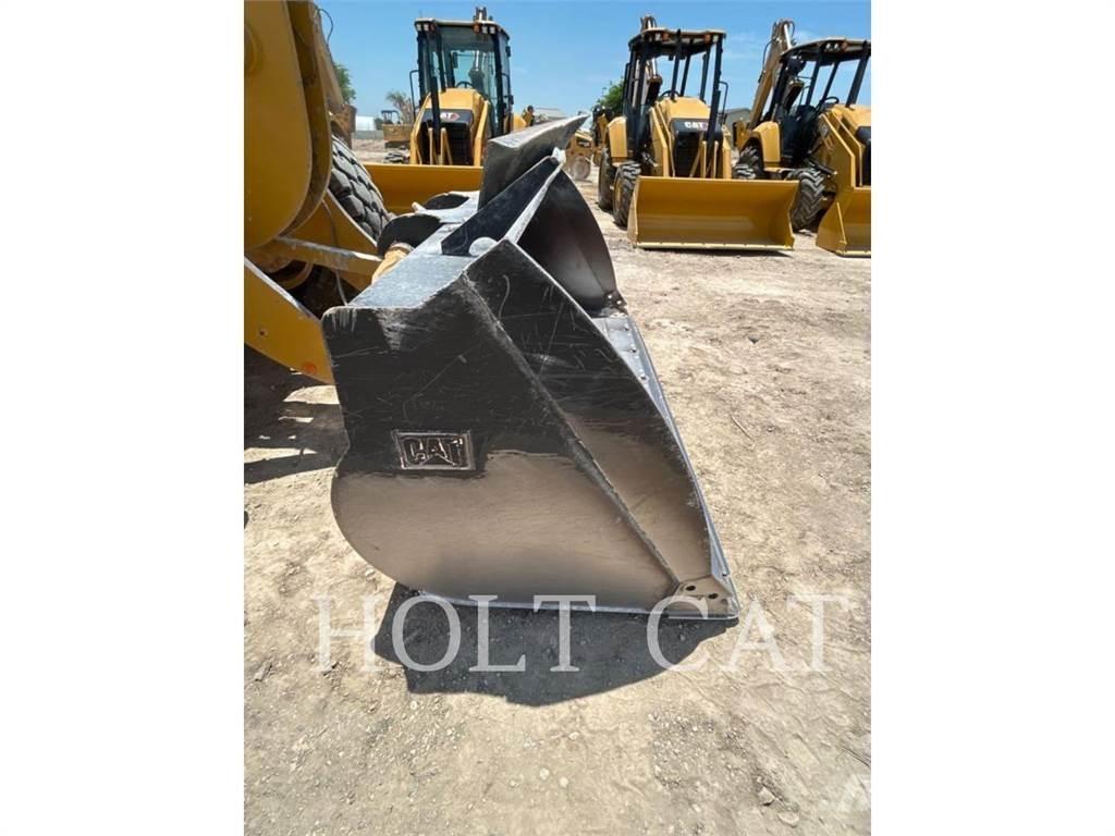 CAT 938M QC Incarcator pe pneuri