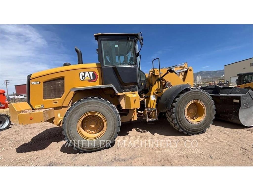 CAT 938M QC Incarcator pe pneuri