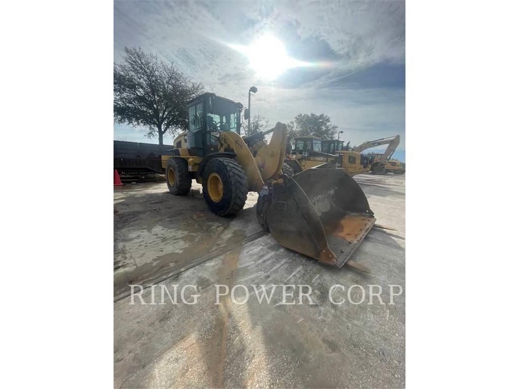 CAT 938MQC Incarcator pe pneuri
